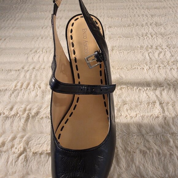 Shoes - Picture 3 of 5